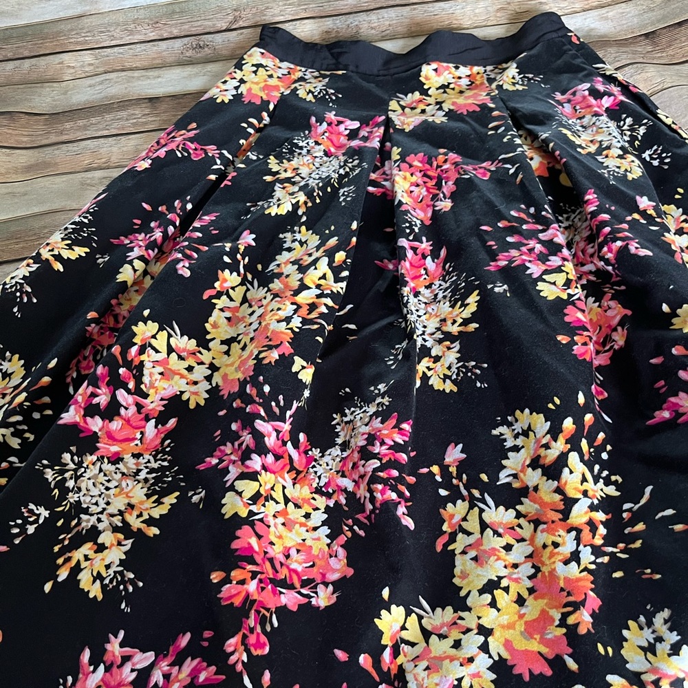 White House Black Market Floral Midi Skirt size 12